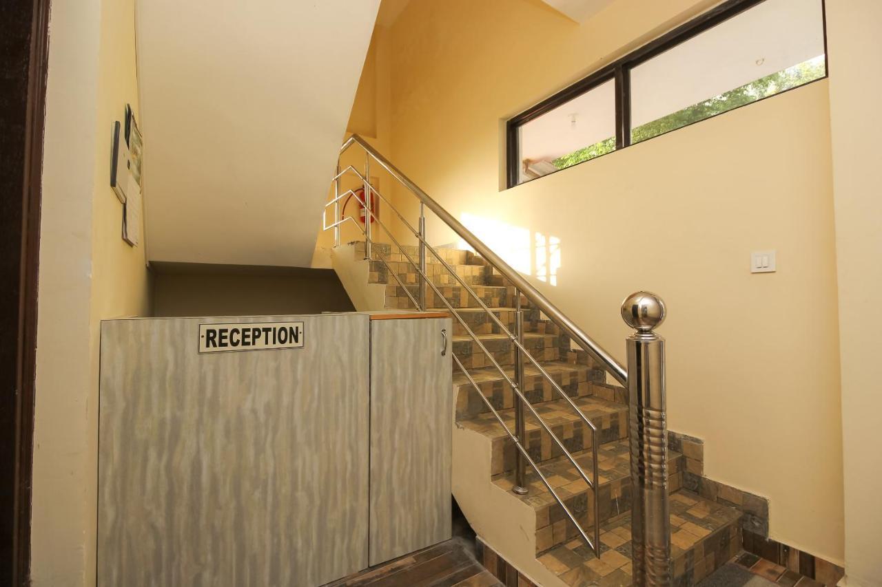 Oyo 39391 Jk Guest House Dharamshala Ngoại thất bức ảnh