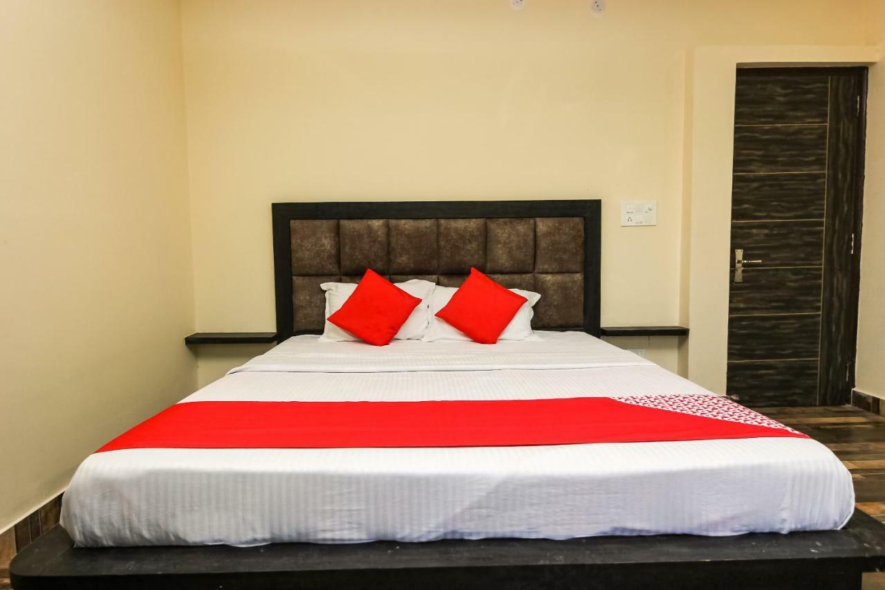 Oyo 39391 Jk Guest House Dharamshala Ngoại thất bức ảnh